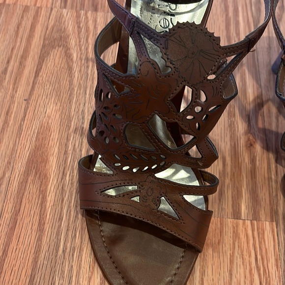 Carlos by Carlos Santana sandal heels - Picture 2 of 3